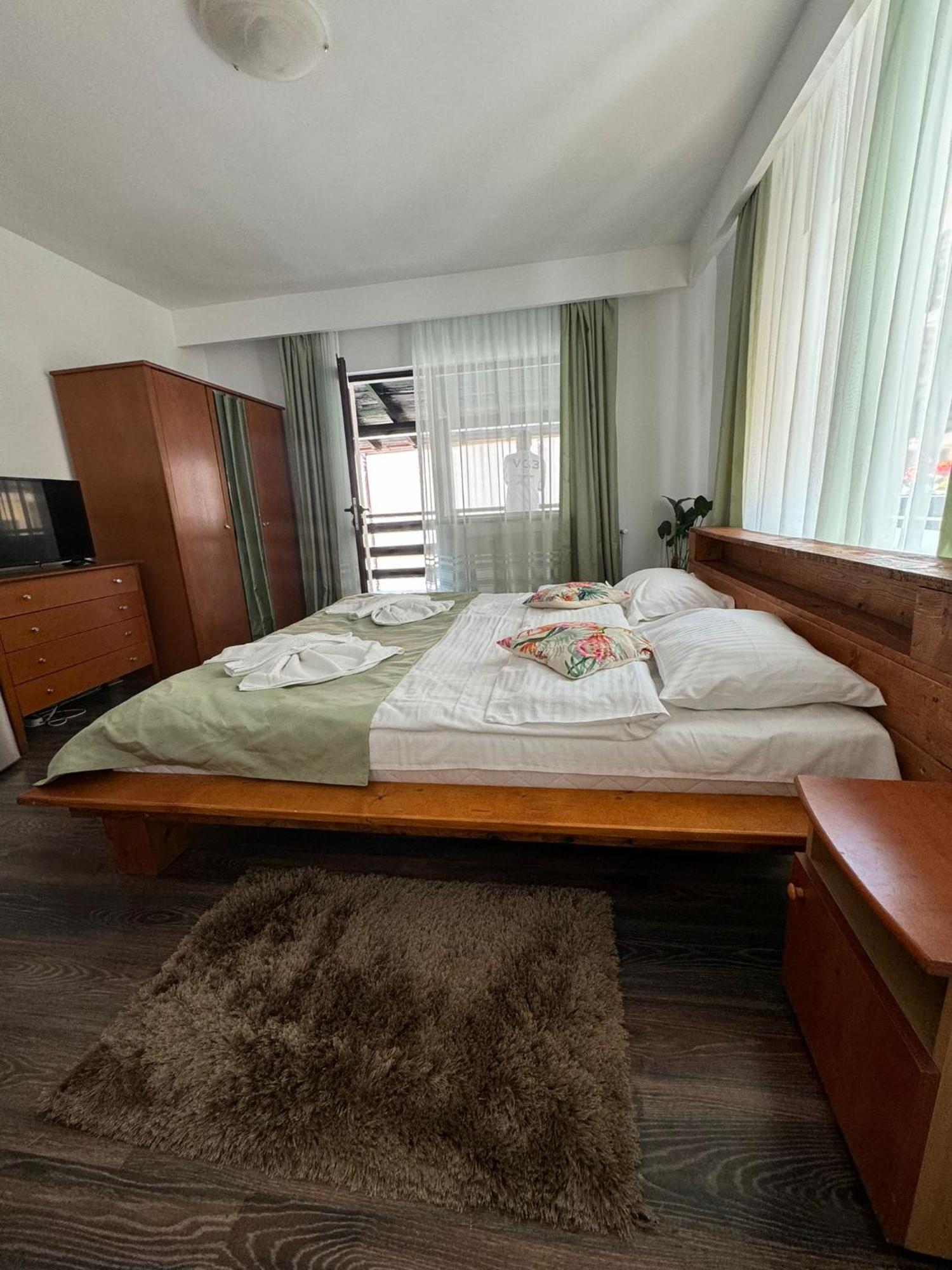 Bucura Sinaia Hotel Bagian luar foto